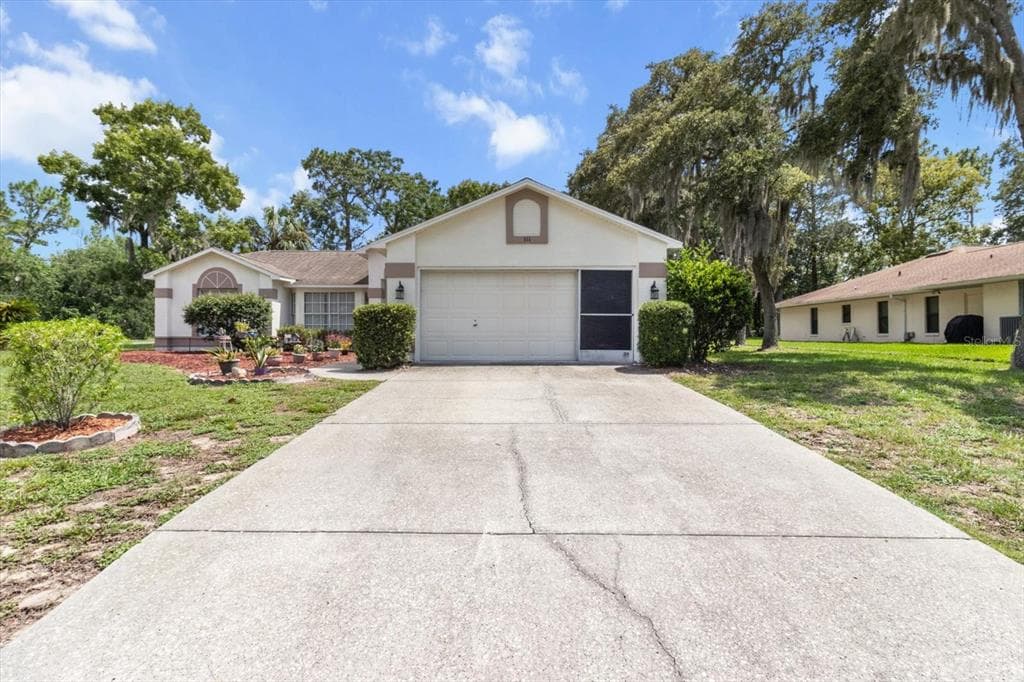 111 PINE STREET, HOMOSASSA, FL 34446 photo 2