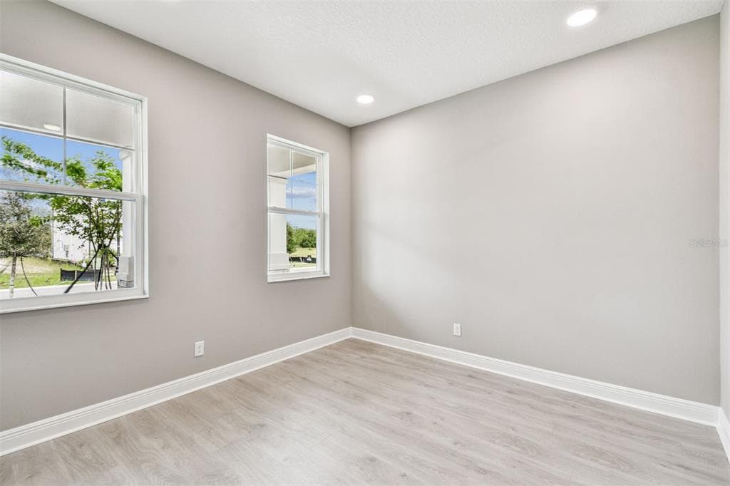 1696 RIVULET WAY, ZEPHYRHILLS, FL 33541 photo 4