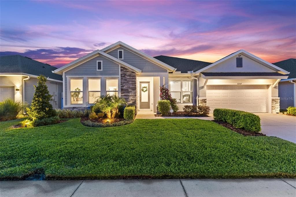 31557 WESTBURY ESTATES Avenue, WESLEY CHAPEL, FL 33545