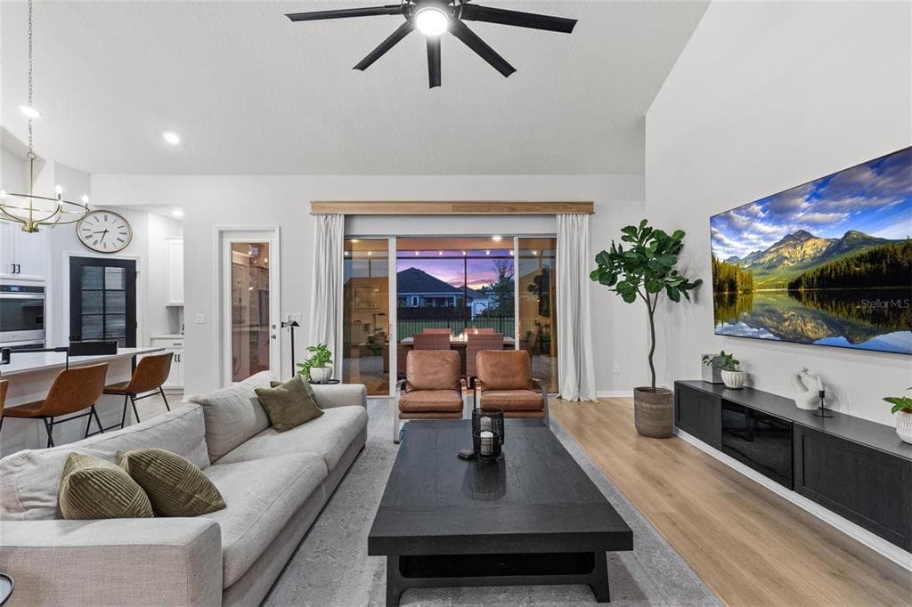 31557 WESTBURY ESTATES Avenue, WESLEY CHAPEL, FL 33545 photo 4