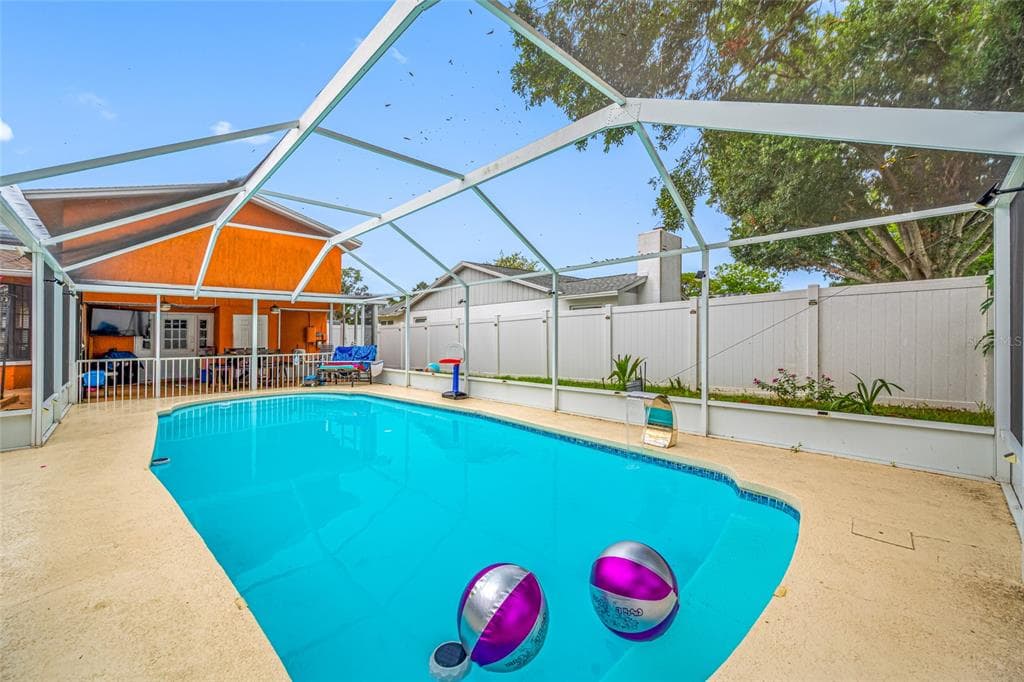 8309 ELM STREET, TAMPA, FL 33615 photo 3