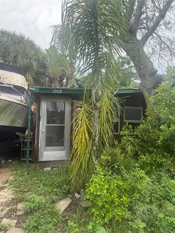 1702 Holiday Drive, Holiday, FL, 34691