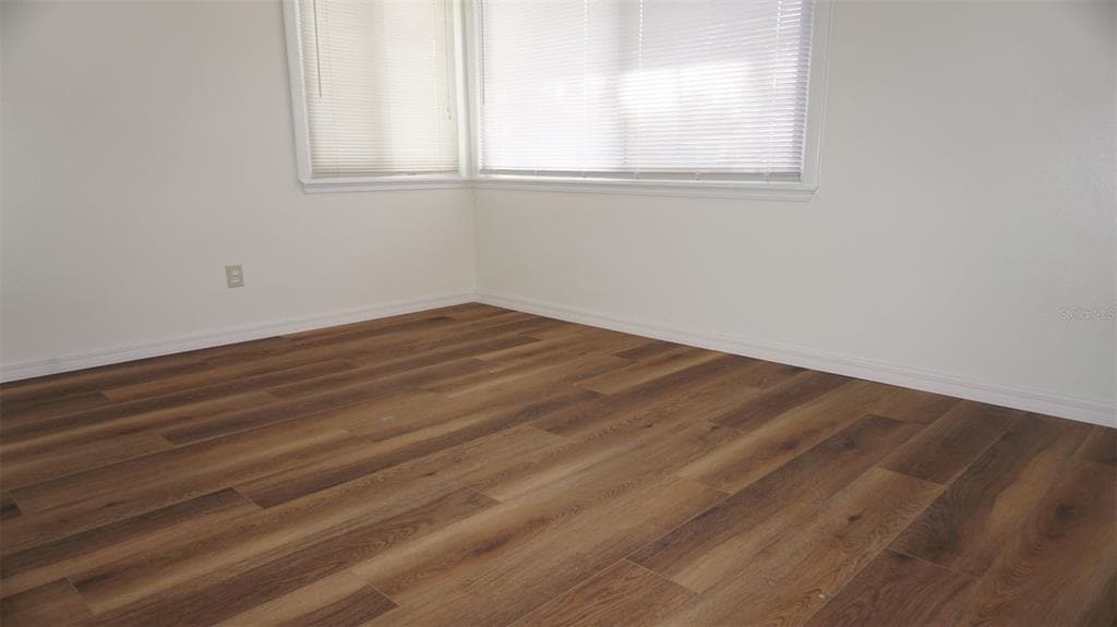 717 75TH Street, Street PETERSBURG, FL 33710 photo 4