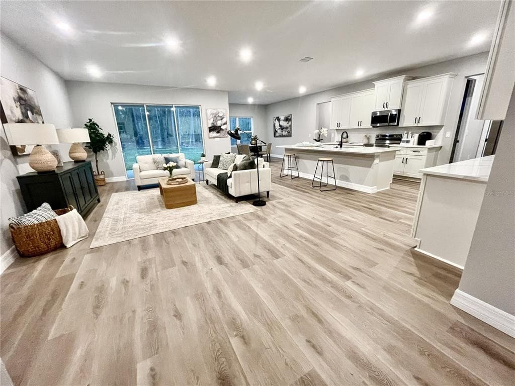 43 VILLAGE CENTER DRIVE, HOMOSASSA, FL 34446 photo 3