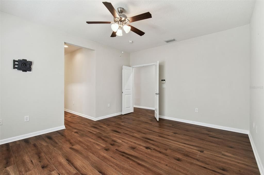 8320 MANOR CLUB CIRCLE Unit 2, TAMPA, FL 33647 photo 5