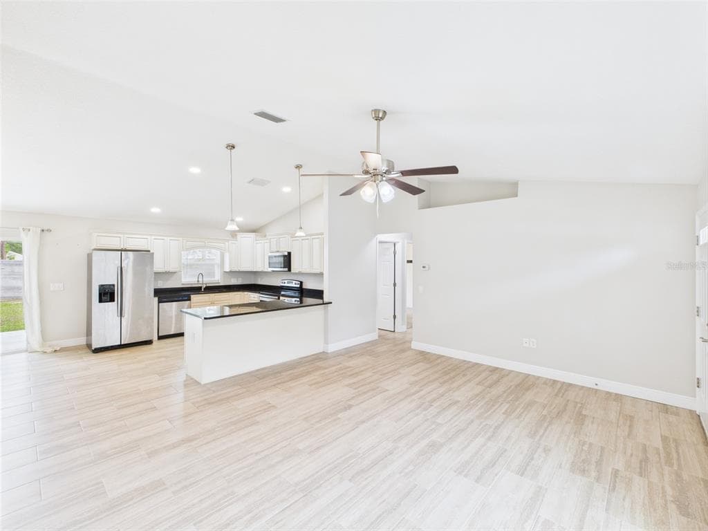 1899 OLIVER DRIVE, CITRUS SPRINGS, FL 34434 photo 4