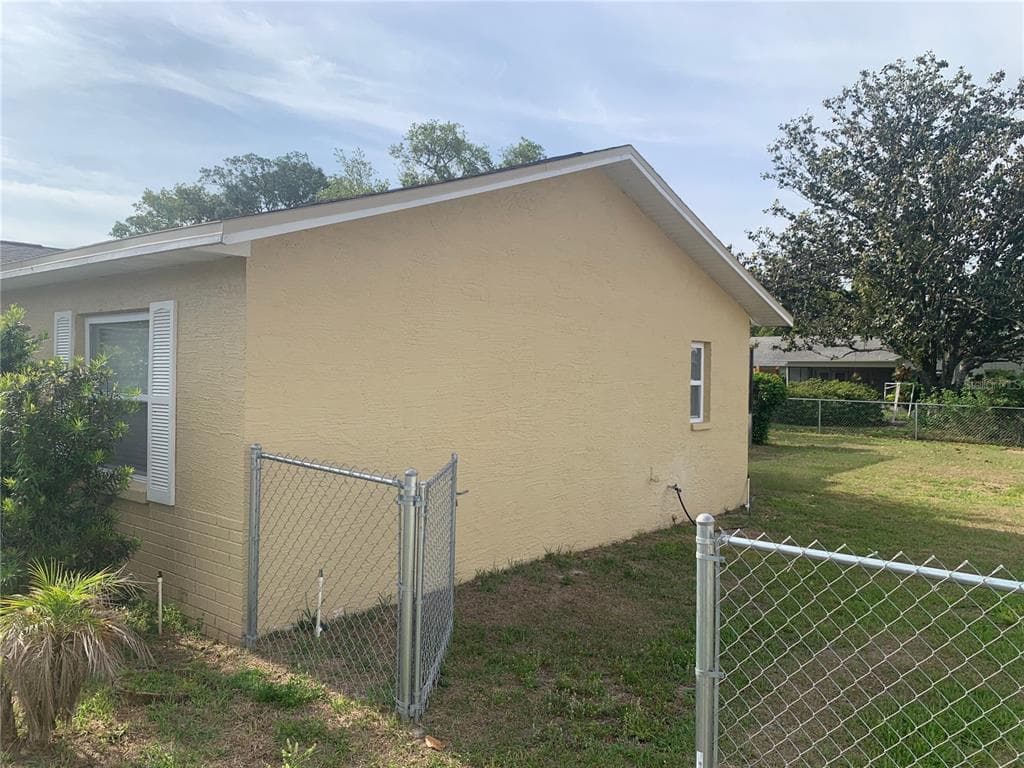 10440 GATLING STREET, SPRING HILL, FL 34608 photo 5