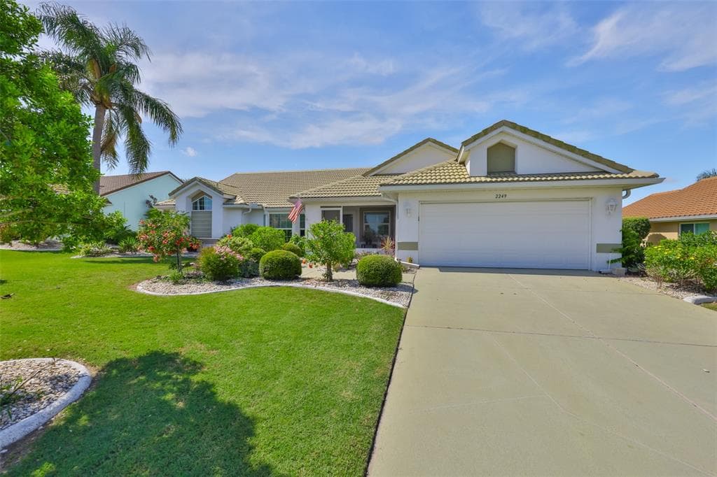 2249 NEW BEDFORD DRIVE, SUN CITY CENTER, FL 33573