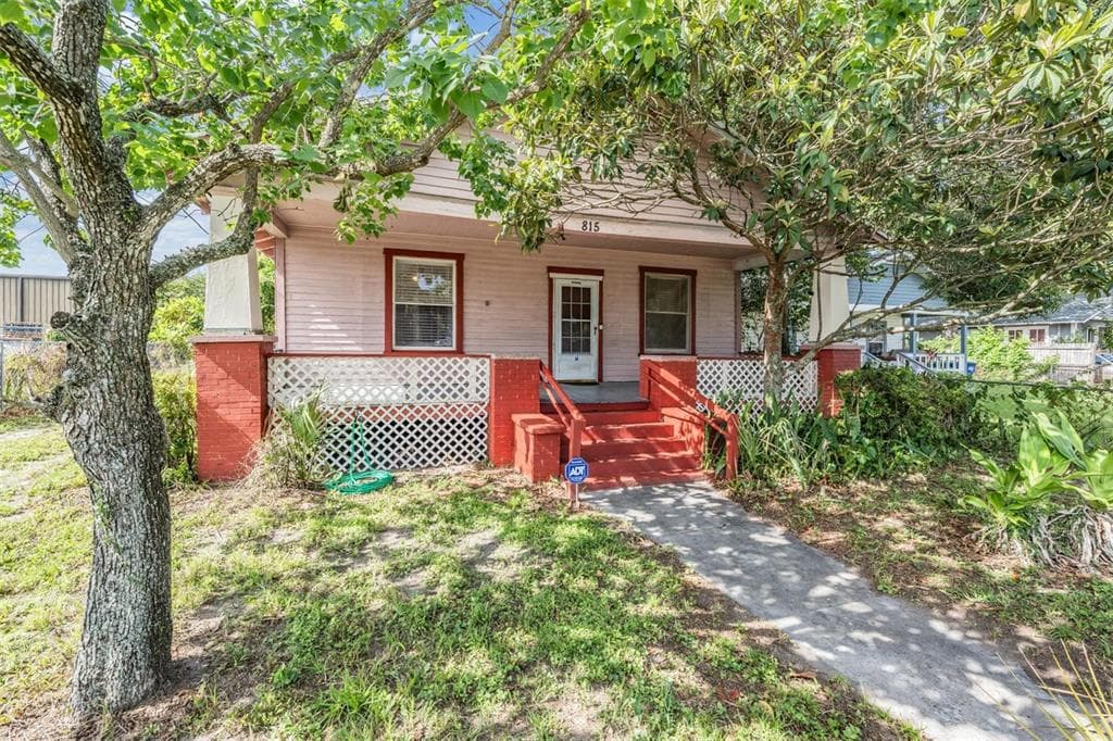 815 FRIERSON AVENUE, TAMPA, FL 33603 photo 2