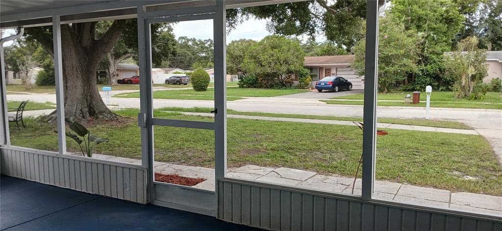 6909 79TH AVENUE, PINELLAS PARK, FL 33781 photo 2