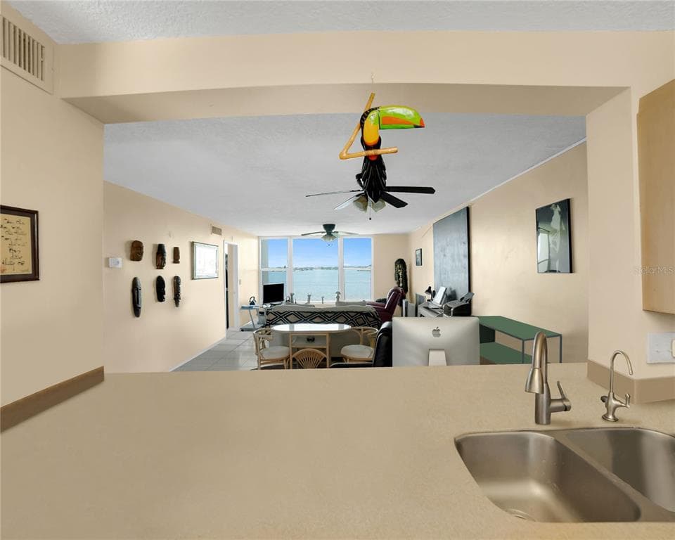 7560 BAY ISLAND DRIVE Unit 348, SOUTH PASADENA, FL 33707 photo 5