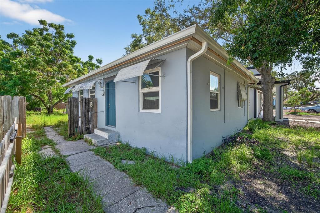 5021 9TH AVENUE, GULFPORT, FL 33707