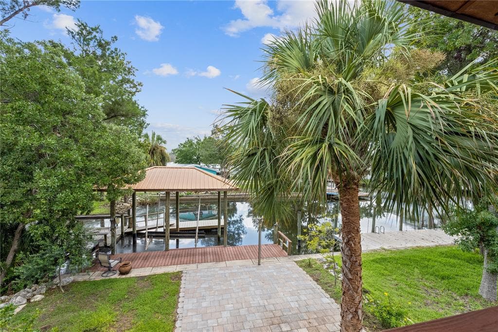 1950 19TH STREET, CRYSTAL RIVER, FL 34428 photo 2