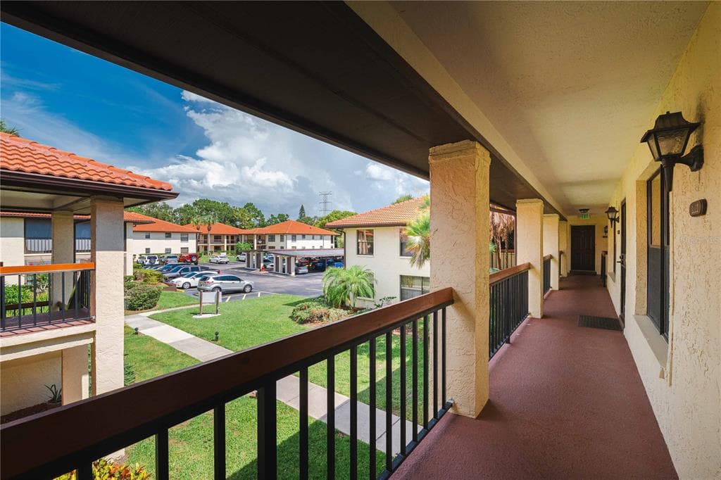 1109 HAMMOCK PINE BOULEVARD, CLEARWATER, FL, 33761 photo 4