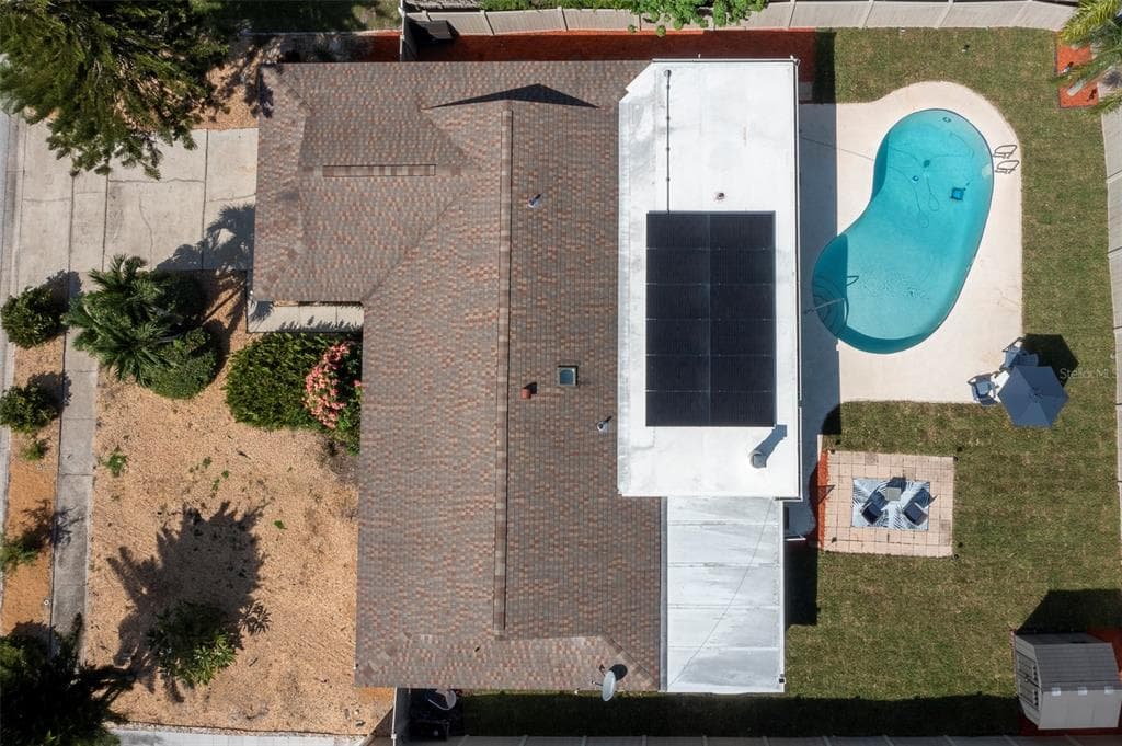 12377 91ST AVENUE, SEMINOLE, FL 33772 photo 2