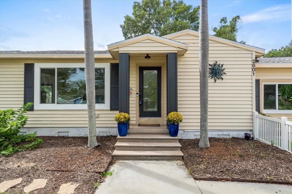 2801 TIFTON STREET, GULFPORT, FL 33711 photo 3