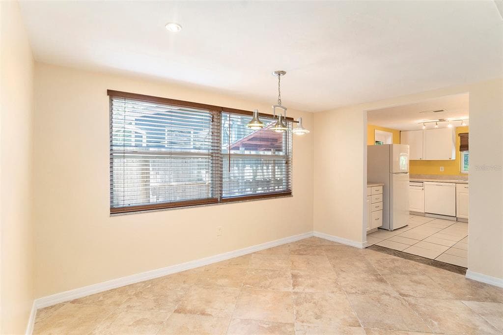 600 TANGERINE AVENUE, DUNEDIN, FL 34698 photo 5