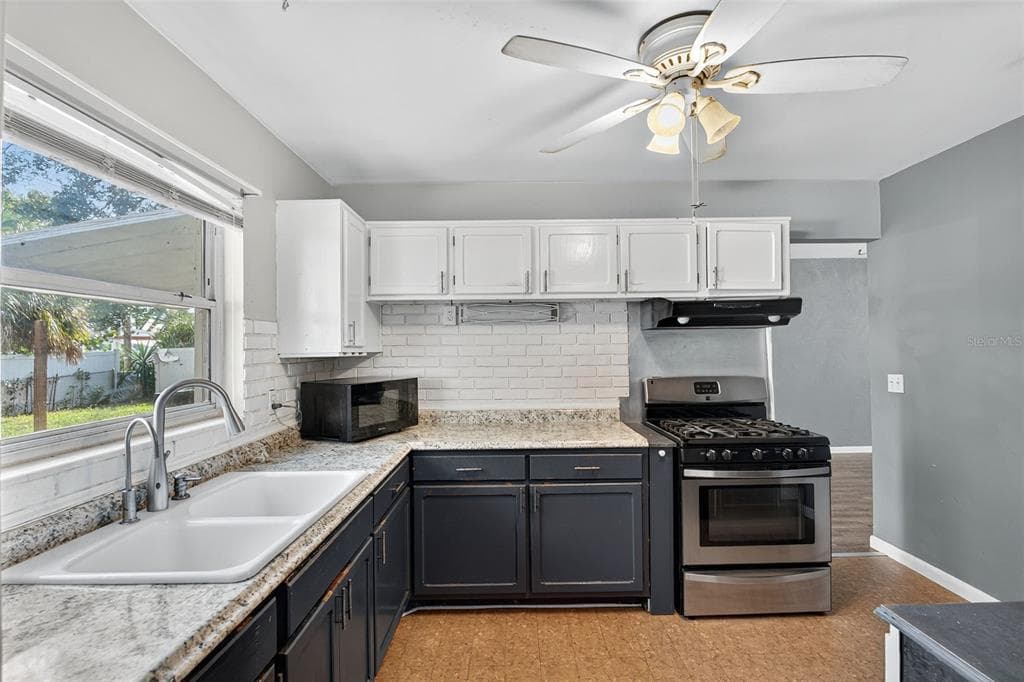 1557 79TH AVENUE, Street PETERSBURG, FL 33702 photo 3