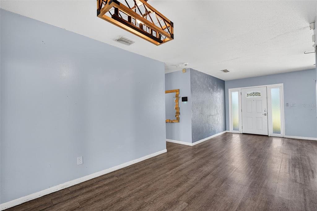 1557 79TH AVENUE, Street PETERSBURG, FL 33702 photo 5