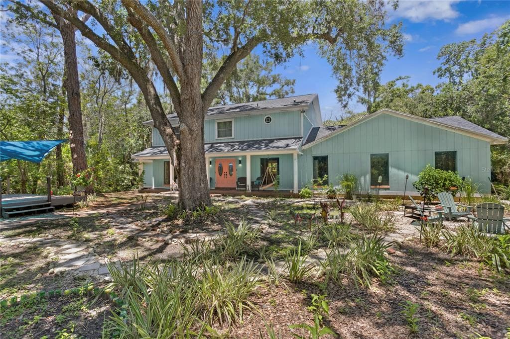 716 HICKORY Drive, DUNEDIN, FL 34698