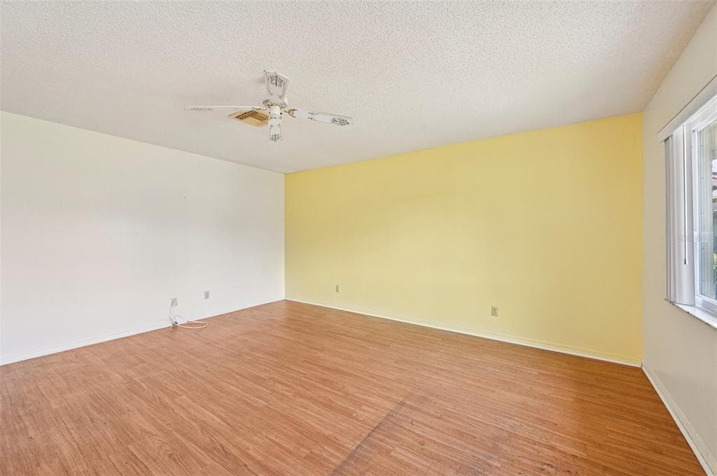 1908 CANTERBURY LANE Unit 25, SUN CITY CENTER, FL 33573 photo 4