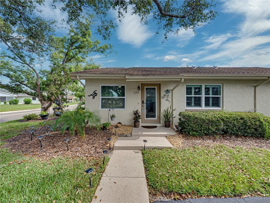 322 GLOUCESTER BOULEVARD Unit 322, SUN CITY CENTER, FL 33573 photo 3