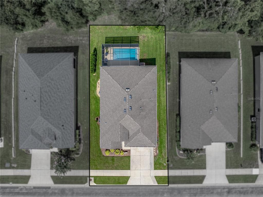 12615 EASTPOINTE Drive, DADE CITY, FL 33525 photo 4