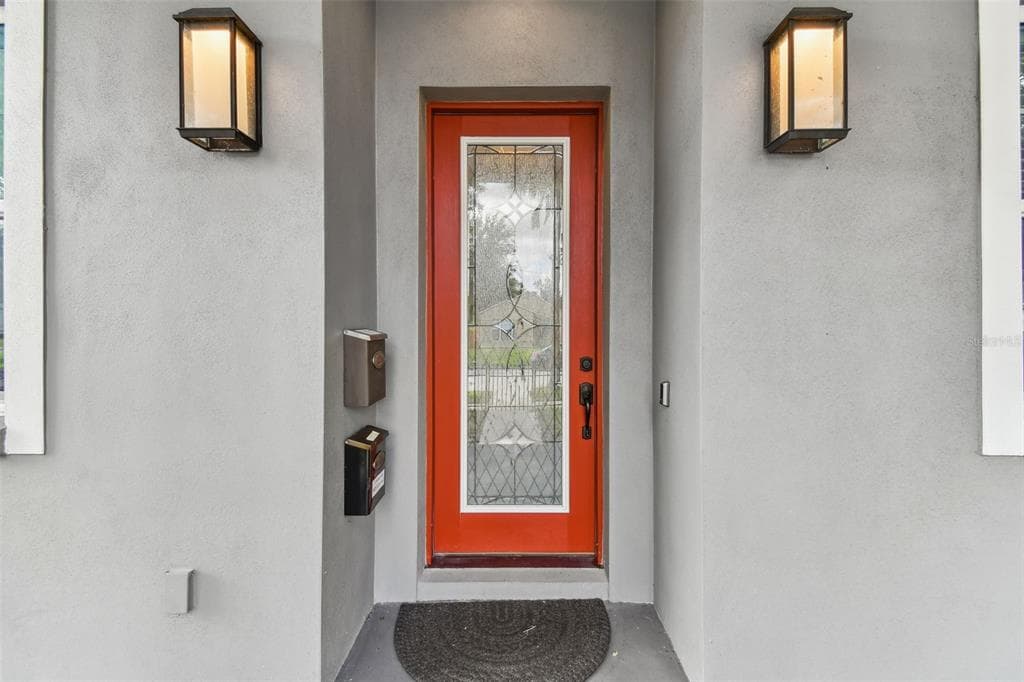 2620 3RD AVENUE, Street PETERSBURG, FL 33712 photo 2