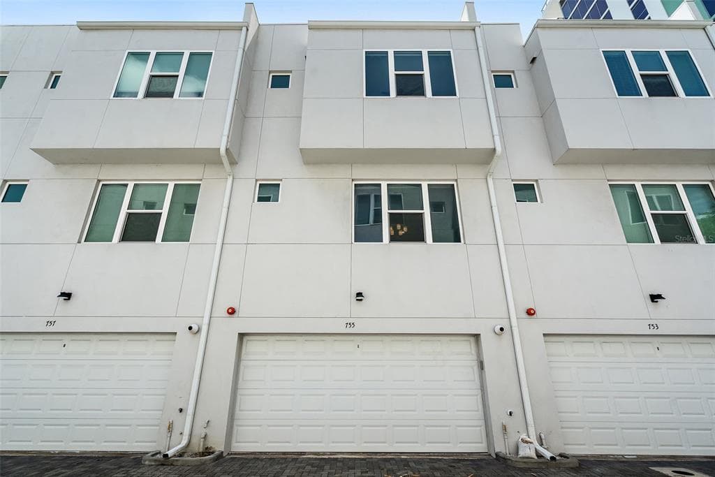 755 CALLA TERRACE, ST PETERSBURG, FL, 33701 photo 4