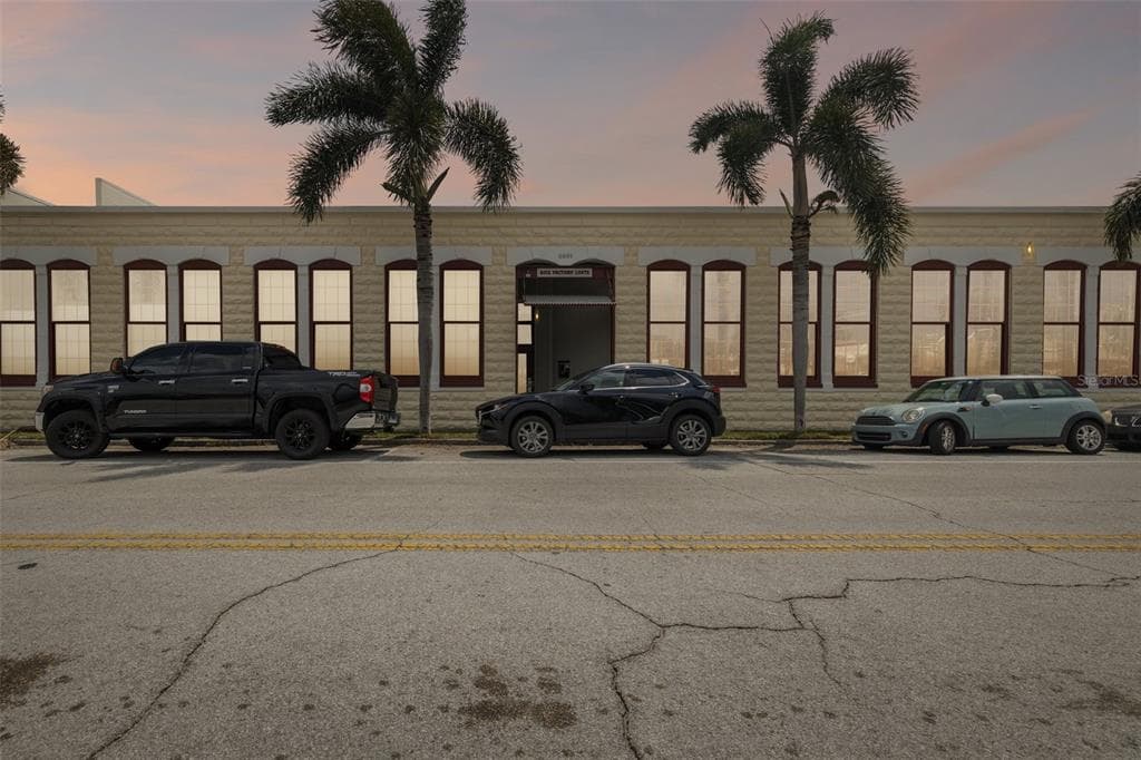 2001 2ND AVENUE Unit 22, TAMPA, FL 33605 photo 2