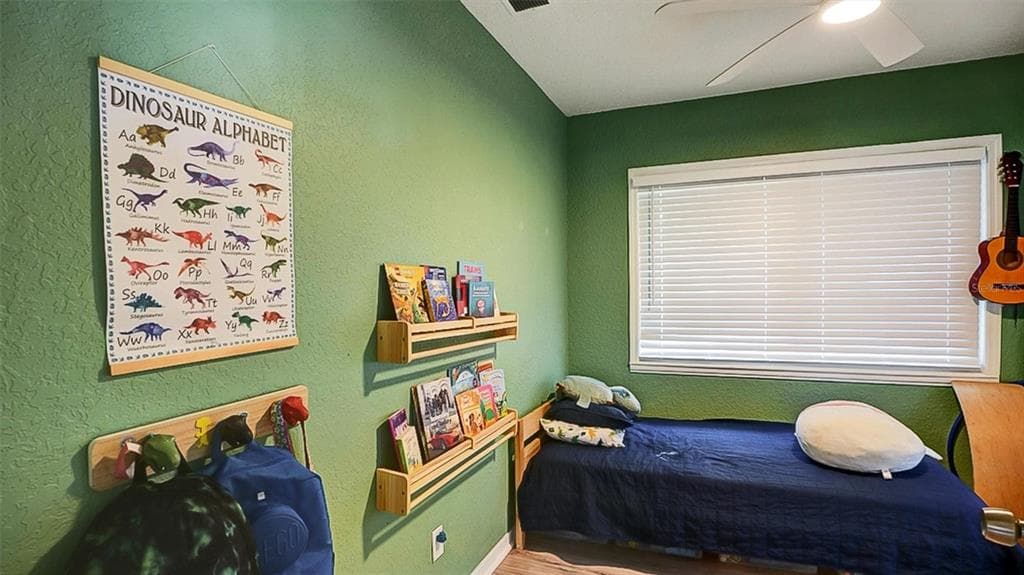 2010 IDA STREET, TAMPA, FL 33610 photo 4