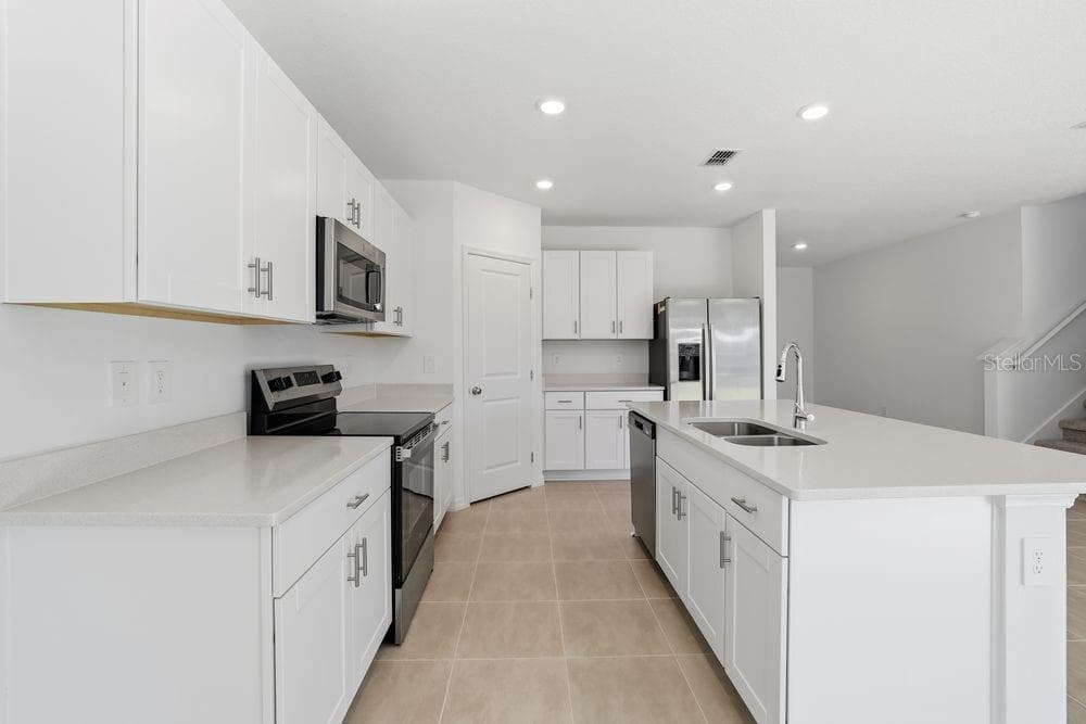 13601 TROPICAL BREEZE WAY, HUDSON, FL 34669 photo 5