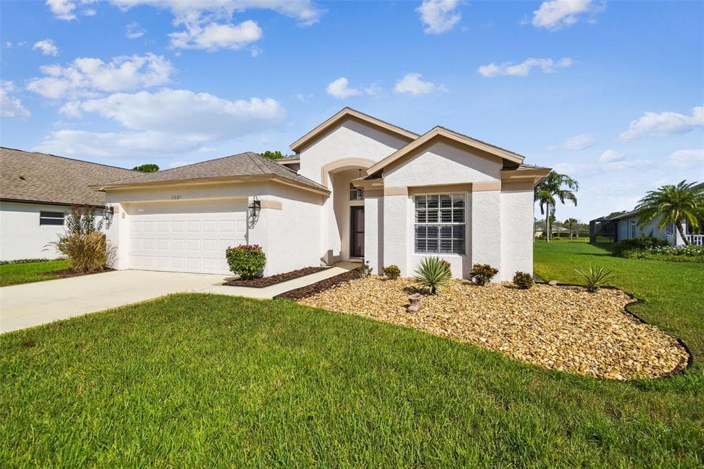 7605 KINNOW COURT, LAND O LAKES, FL 34637