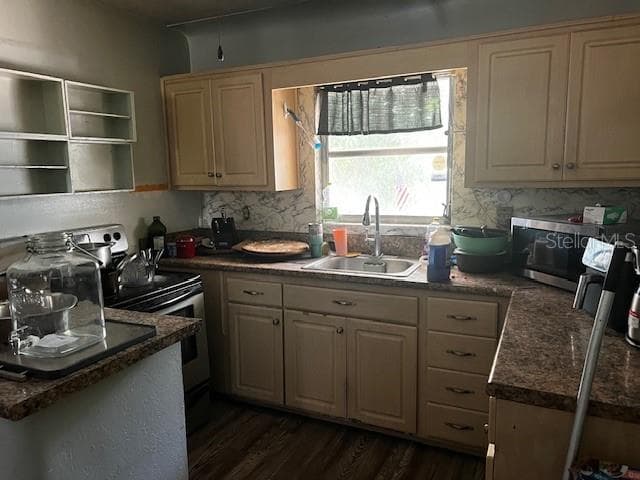 1507 CARLOS AVENUE, CLEARWATER, FL 33755 photo 4