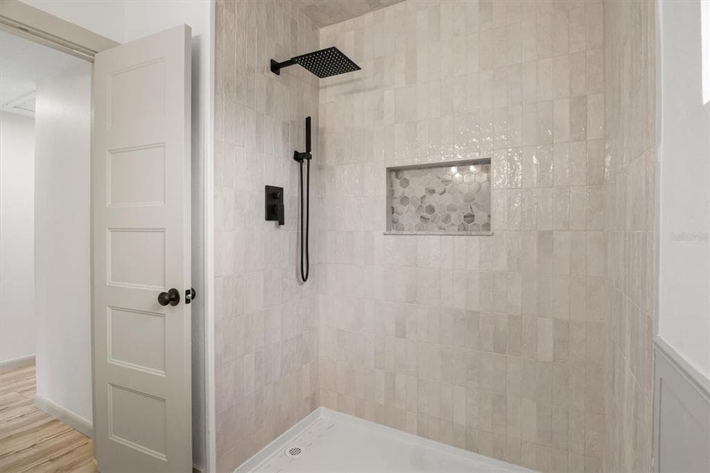 4510 MATANZAS AVENUE, TAMPA, FL, 33614 photo 5