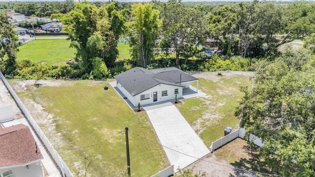 7005 CENTER CREEK DRIVE, TAMPA, FL, 33615 photo 4