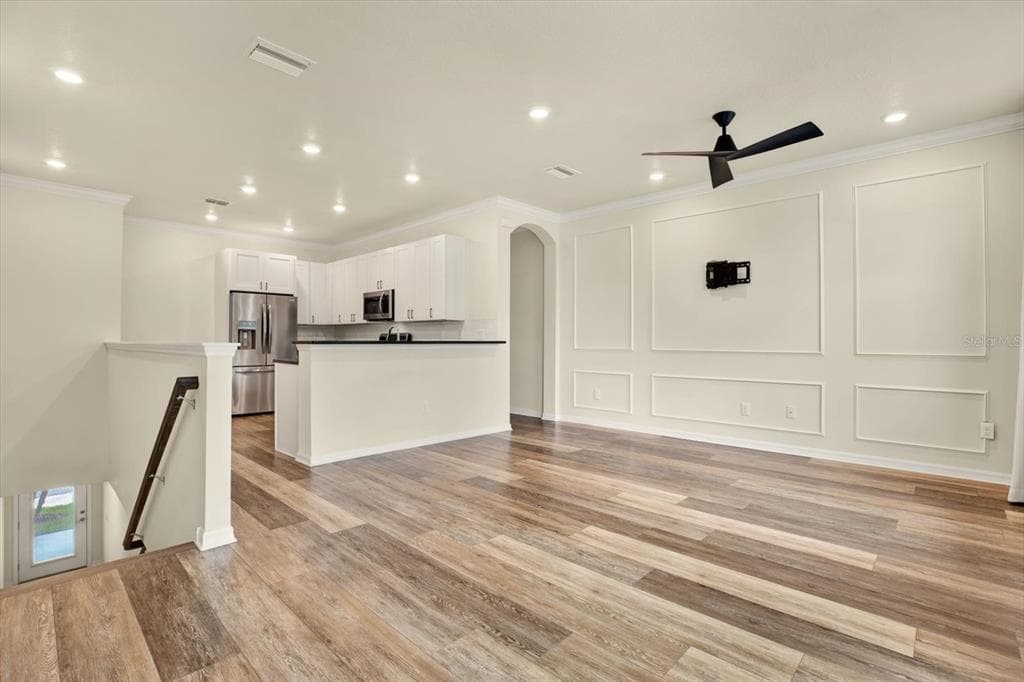 5749 DESERT ROSE PLACE, TAMPA, FL 33615 photo 2