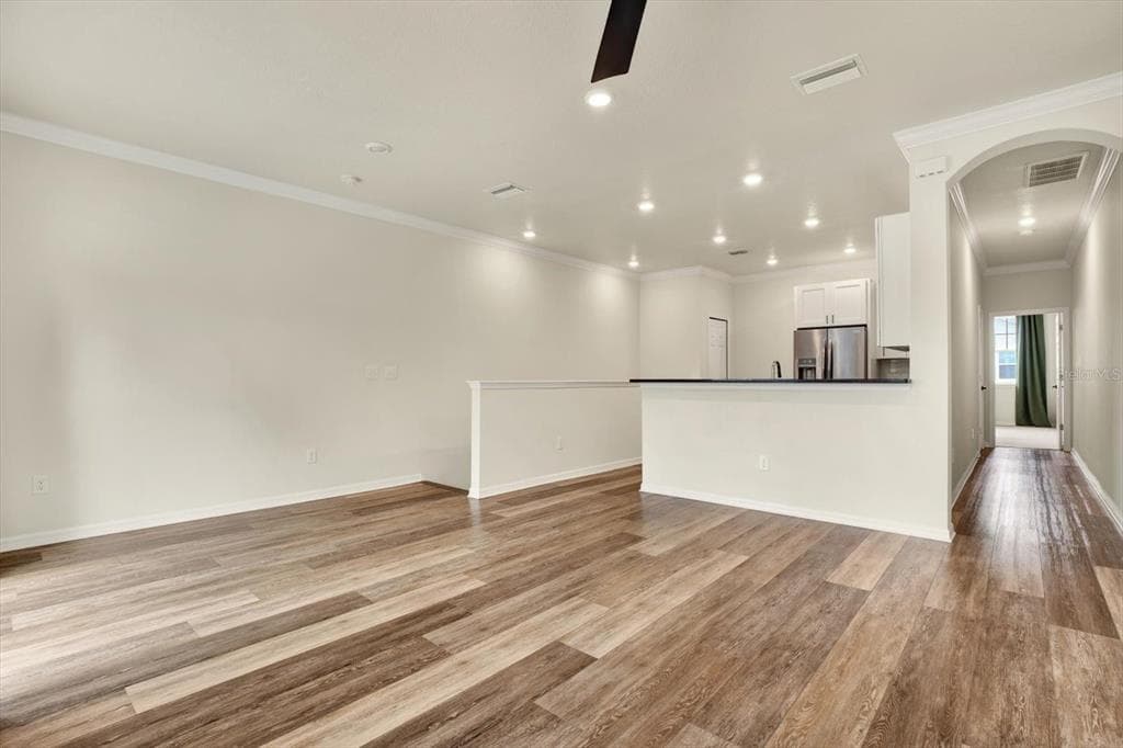 5749 DESERT ROSE PLACE, TAMPA, FL 33615 photo 4