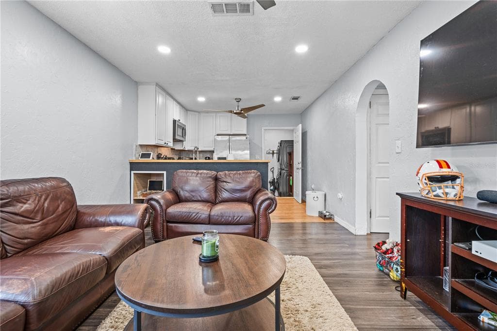 2850 38TH AVENUE, Street PETERSBURG, FL 33713 photo 3