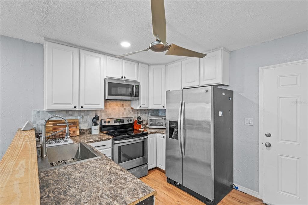 2850 38TH AVENUE, Street PETERSBURG, FL 33713 photo 4