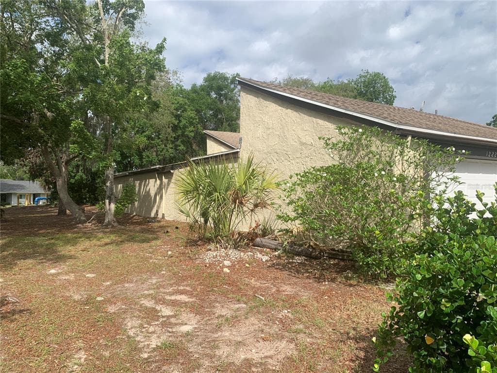 12225 SADDLE STRAP ROW, HUDSON, FL 34667 photo 5