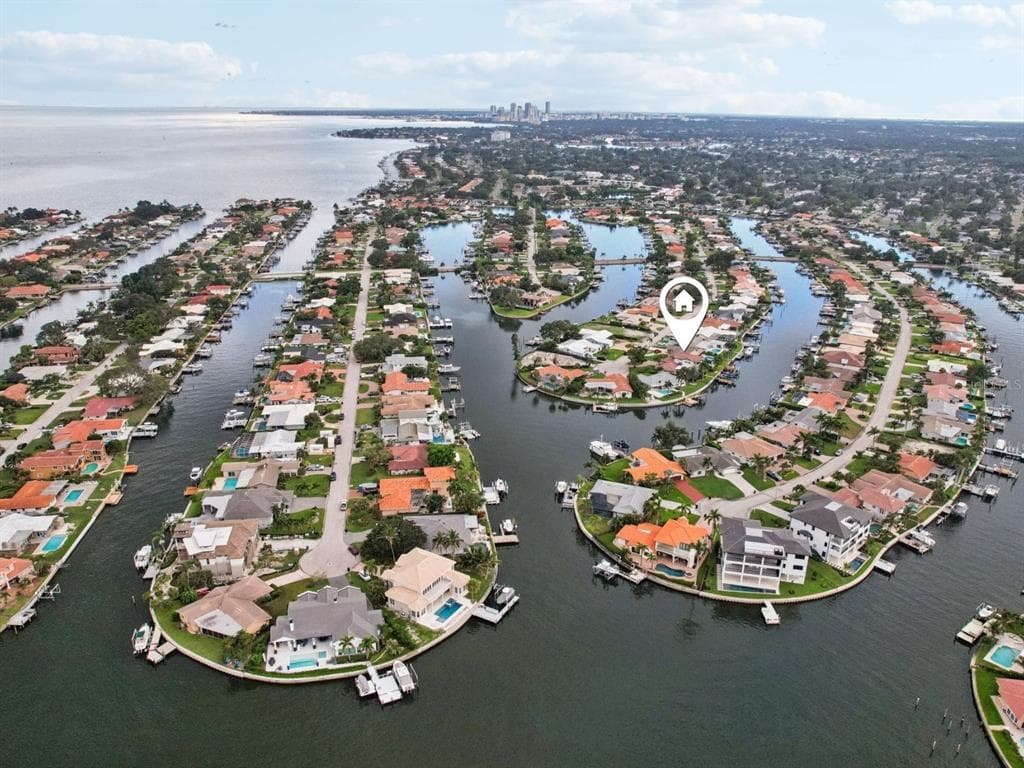 2085 MA AVENUE, Street PETERSBURG, FL 33703 photo 3