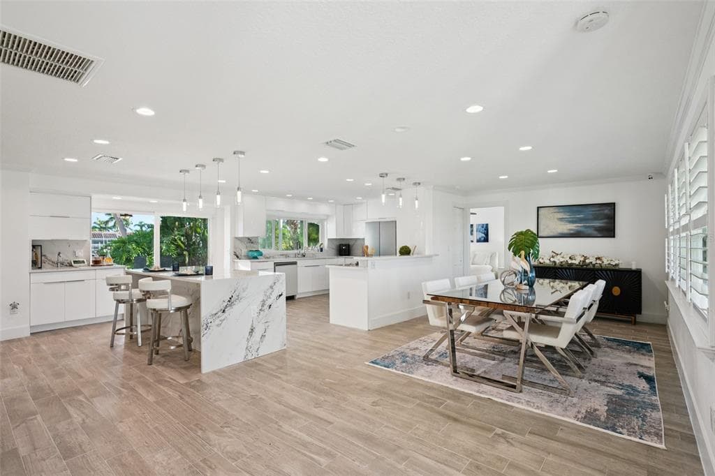 2085 MA AVENUE, Street PETERSBURG, FL 33703 photo 5