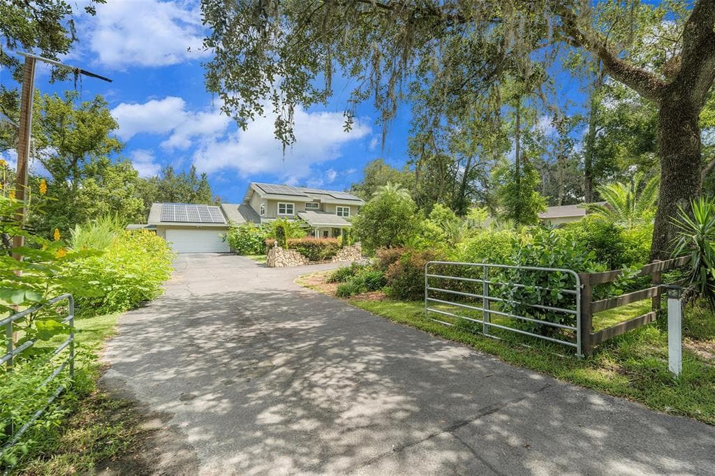 39127 PRETTY POND ROAD, ZEPHYRHILLS, FL 33540 photo 2