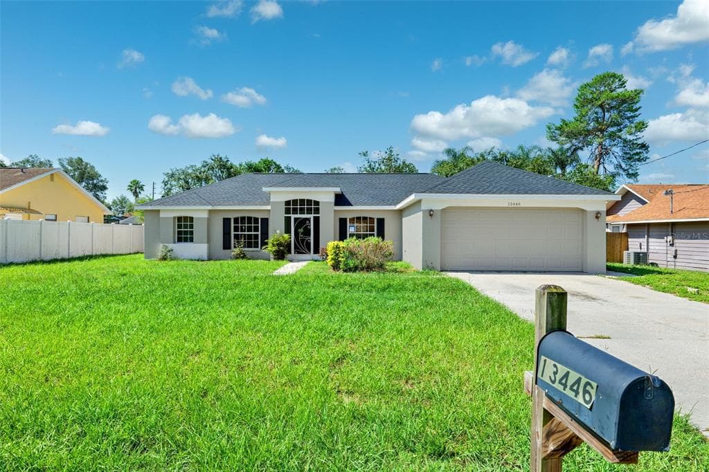 13446 WHITE PLAINS Street, SPRING HILL, FL 34609 photo 5