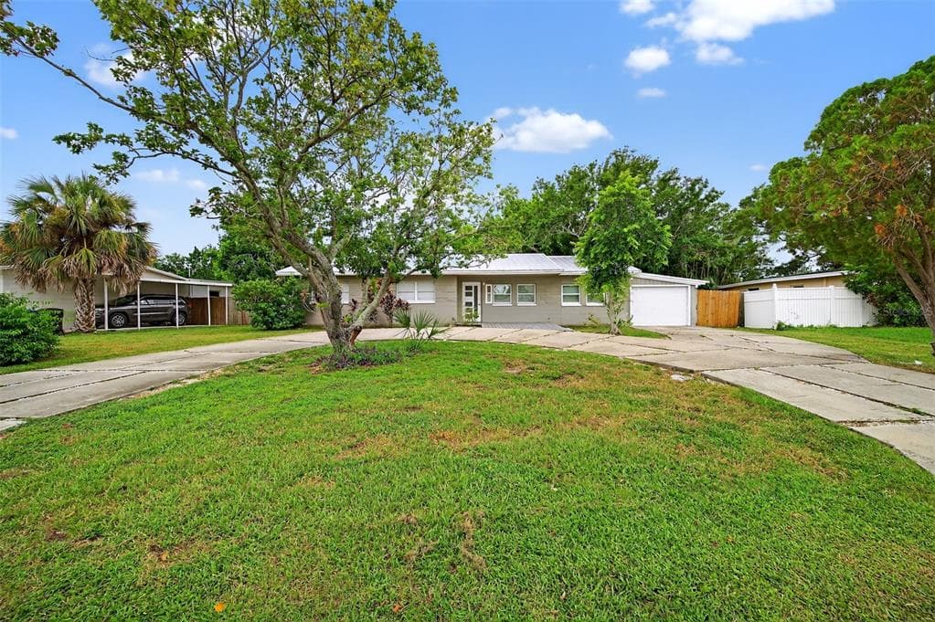 300 DAVISON AVENUE, ST PETERSBURG, FL, 33703 photo 4