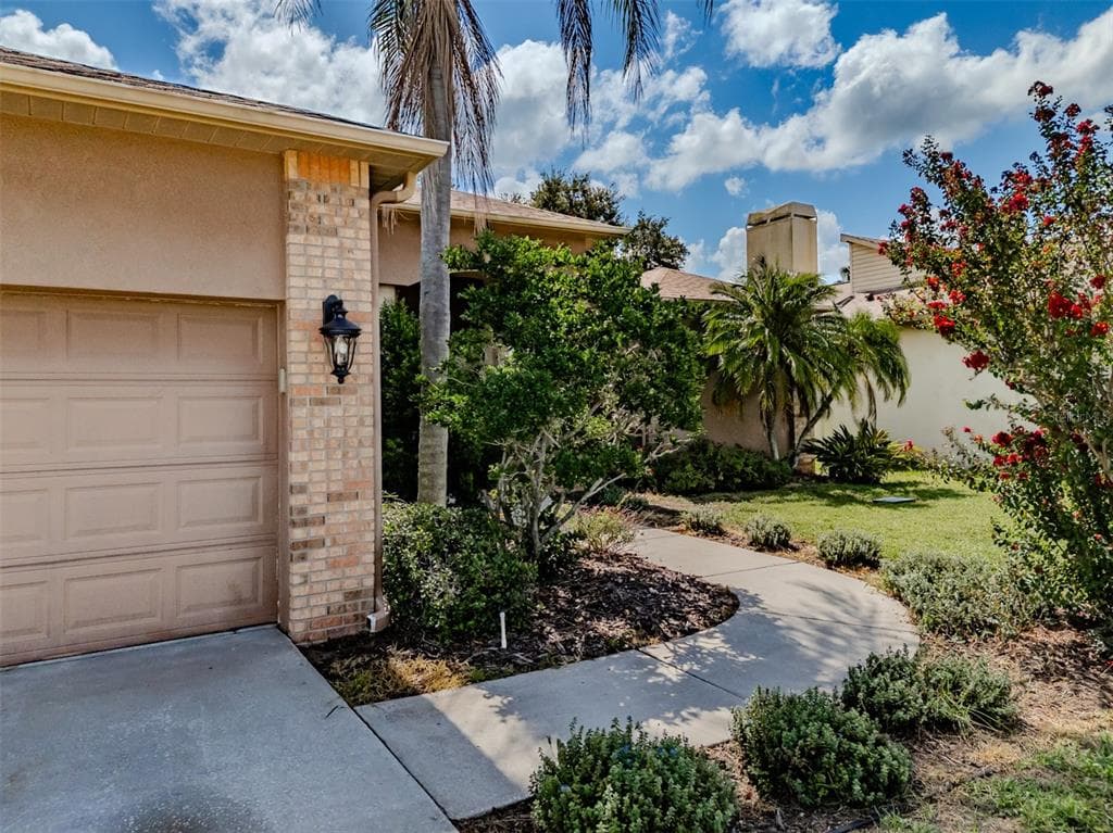 4401 BLANTYRE PLACE, VALRICO, FL 33596 photo 2