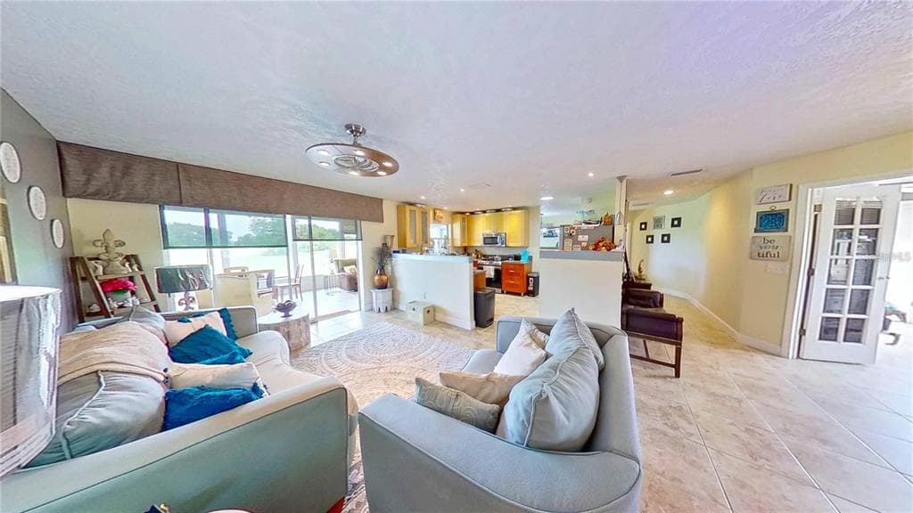 1820 EL RANCHO DRIVE, SUN CITY CENTER, FL 33573 photo 5