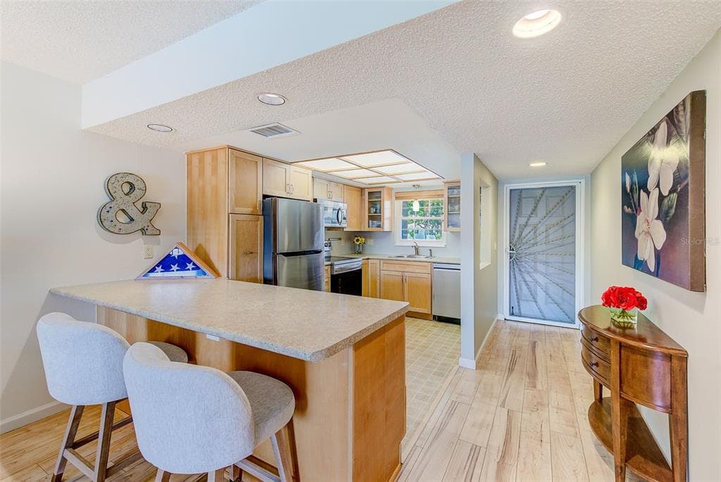 12900 VONN ROAD Unit E205, LARGO, FL 33774 photo 2