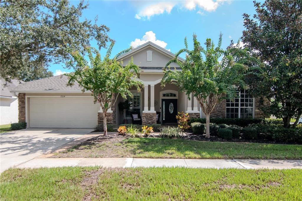 7204 DERWENT GLEN CIRCLE, LAND O LAKES, FL, 34637 photo 2